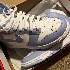 NIKE DUNK HIGH BLUE SIZE WM 9.5